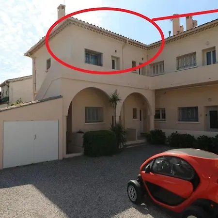 Appartement Centre Ville 15 Mins A Pied De La Plage